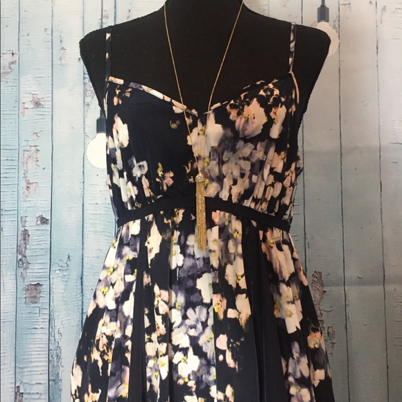 Vera Wang Simply Vera Dress - Picture 3 of 3